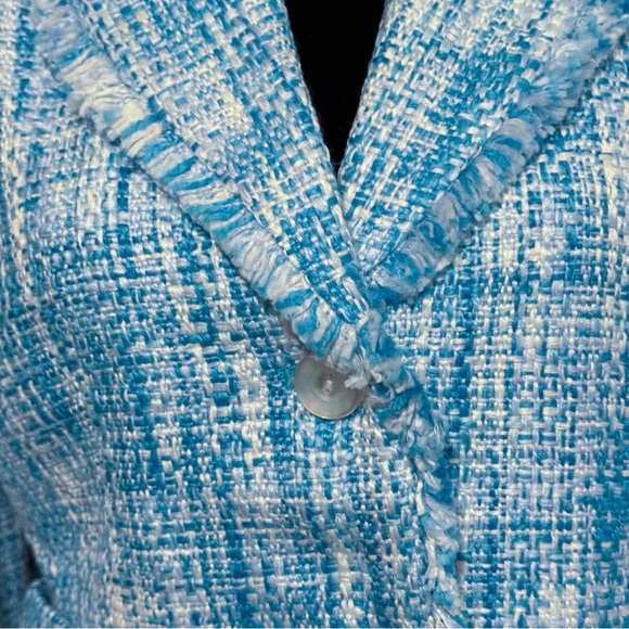 Vintage Blue/White Tweed-style, Fringed Blazer, Size 6P - Picture 4 of 8